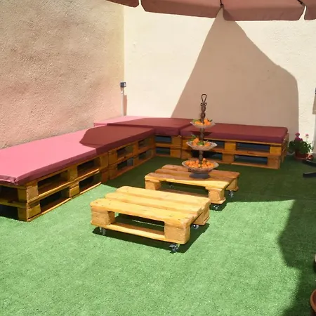 Little Yard & #3 Naxos City