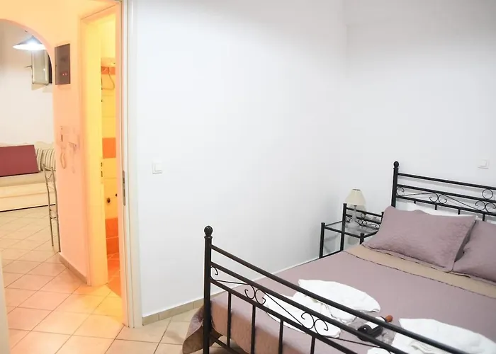 아파트 Little Yard & #3